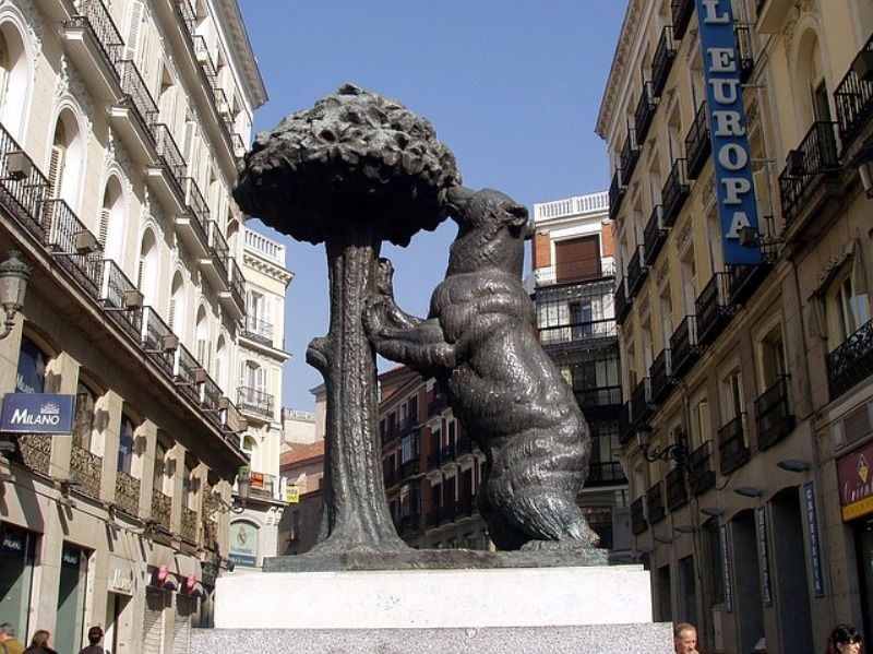 Arbutus e urso de Madrid